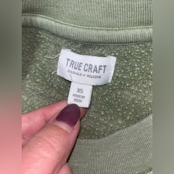 True Craft Oversized Sweatshirt Size XS - Picture 2 of 8